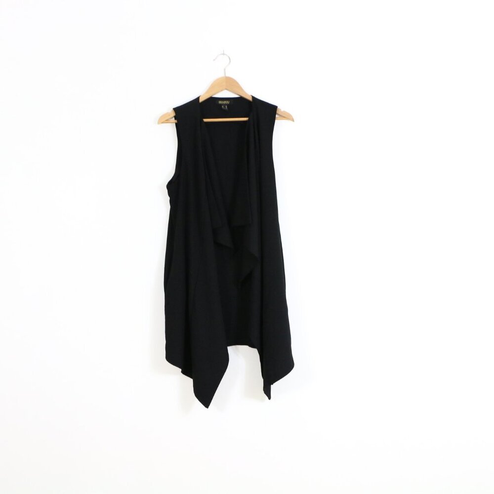 *Revamped Sleeveless Long Black Blazer